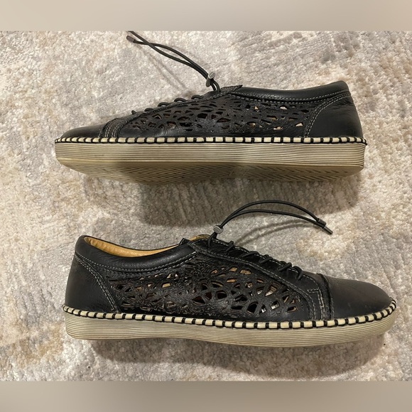 Biza Athena Leather Cut Out Black Lace Up Shoes Women's Size 39 US 8- 8.5 - Picture 7 of 8